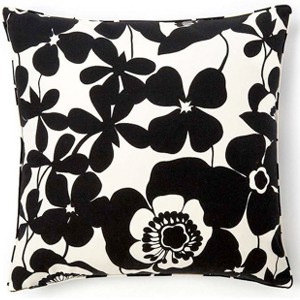 Jiti Siggi Poppy Cotton Pillow in Black and White
